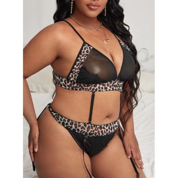 Size 16 Leopard Trim Mesh Garter Lingerie Set - Picture 4 of 4